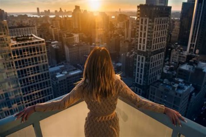 10 Secrets Luxury Home Buyers Should Know