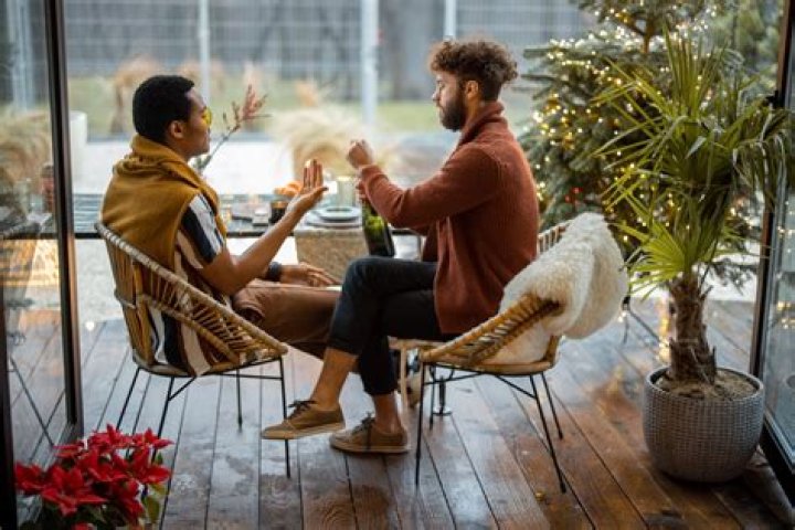 5 Science-Backed Ways to Make Yourself Appear More Attractive Instantly