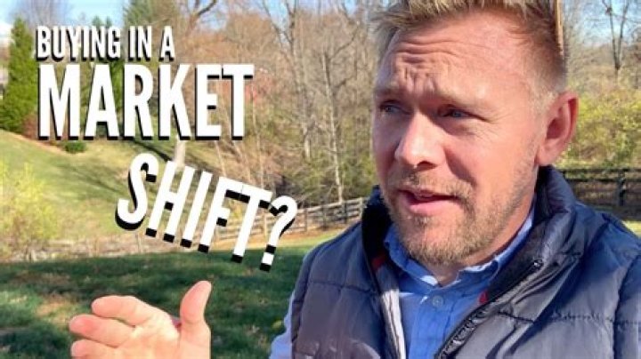7 Secrets for Buying a House Right Now, According to Real Estate Experts
