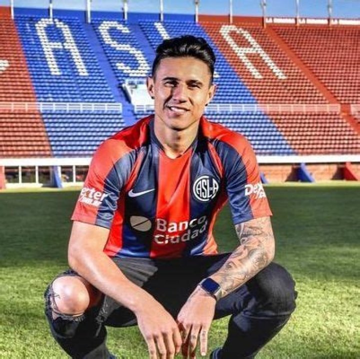 Adam Barerio Bio, Age, Net Worth, Salary, Market Value, Transfer, Stats, & Dating