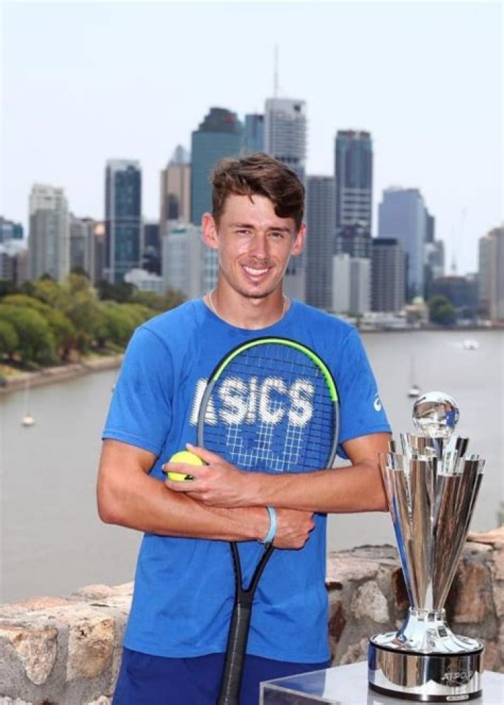 Alex de Minaur Height, Weight, Age, Family, Facts, Education, Biography