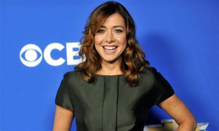 Alyson Hannigan Net Worth | Celebrity Net Worth