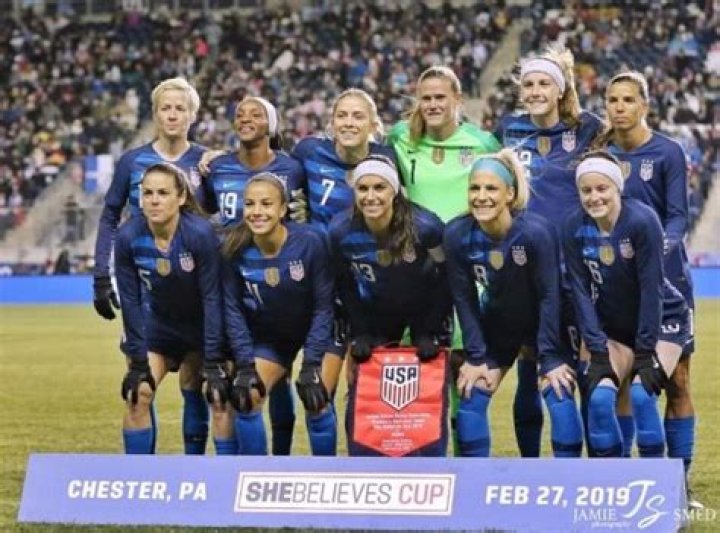 Alyssa Naeher Height, Weight, Age, Boyfriend, Family, Facts, Biography