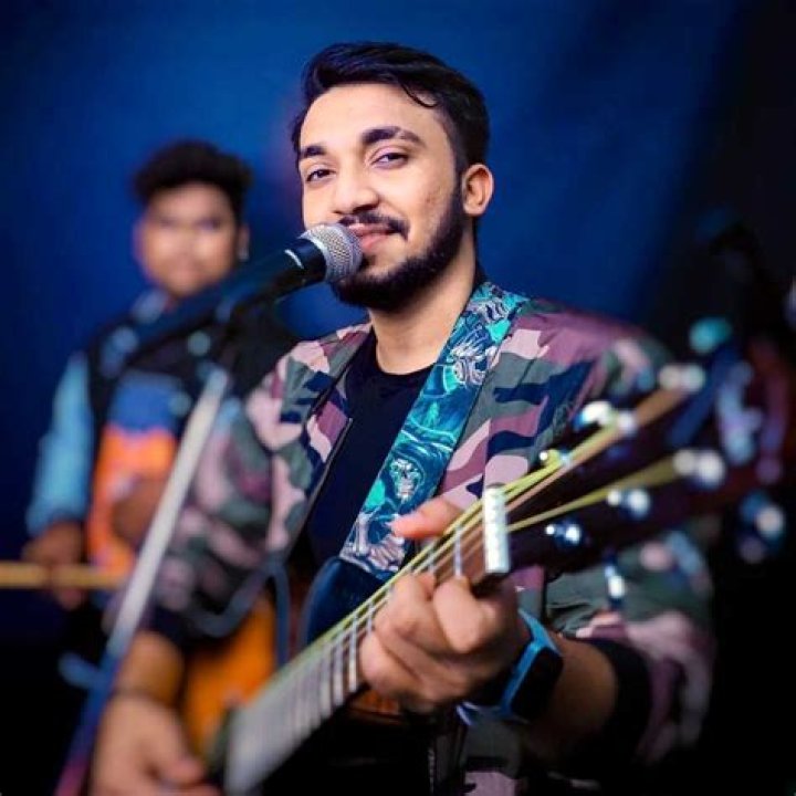 Amaan Shaikh (tiktokstar) Wiki,Age,Birthday,Biography,Height,Net Worth ..