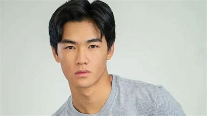 Andrés Vázquez (soapoperaactor) Wiki,Age,Birthday,Biography,Height,Net Worth ..
