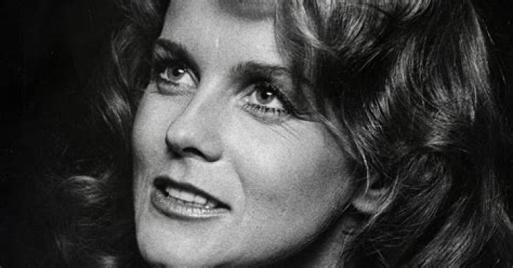 Ann-Margret Height, Weight, Age, Boyfriend, Family, Facts, Biography
