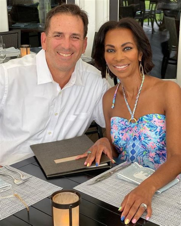Bobby Wade Bio - affair, married, spouse, salary, net worth, bio, career
