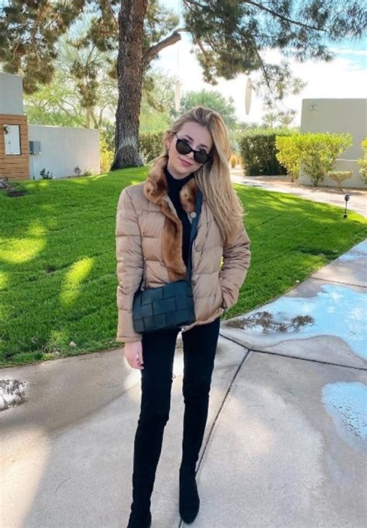 Camelia Somers Height, Weight, Age, Boyfriend, Biography, Family, Facts