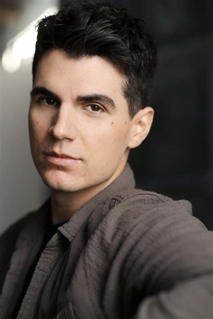 Christian DelGrosso – Celeb Secrets