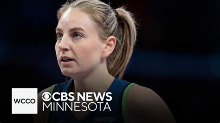 Damiris Dantas Signed a two year / $210,000 contract with the Minnesota Lynx; How much is he annual salary?