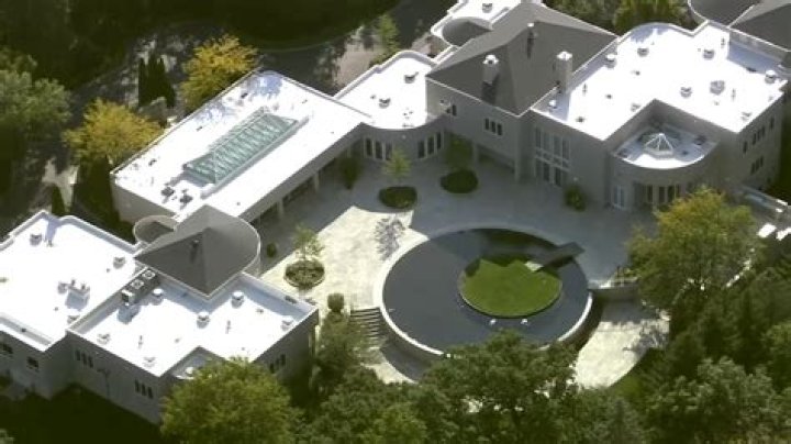 DeAndre Jordan Sells Insane Mansion For $11.75 Million
