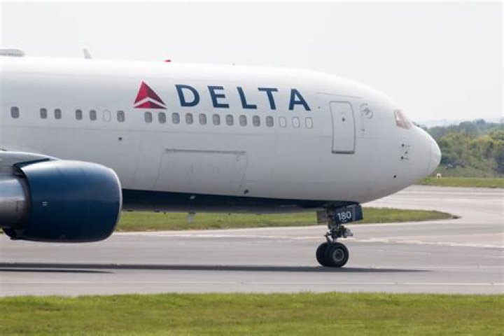 Delta Is Adding Flights to These 6 Major Cities, Starting Dec. 17