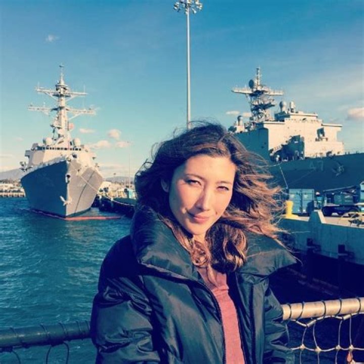 Dichen Lachman Height, Weight, Age, Body Statistics