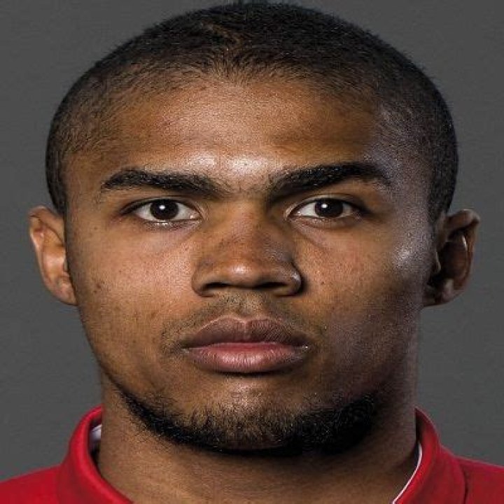 Douglas Costa Bio-salary, net worth, married, affair, dating, children, divorce, wife, girlfriend, nationality, biography
