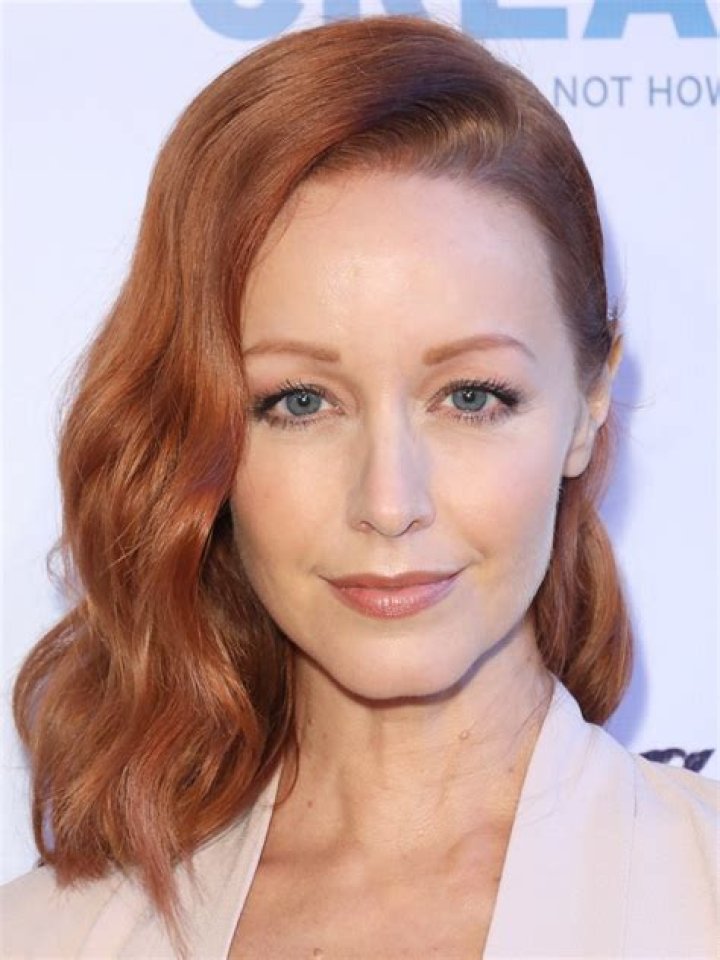 Emma Booth - Bio, Age, Wiki, Facts and Family