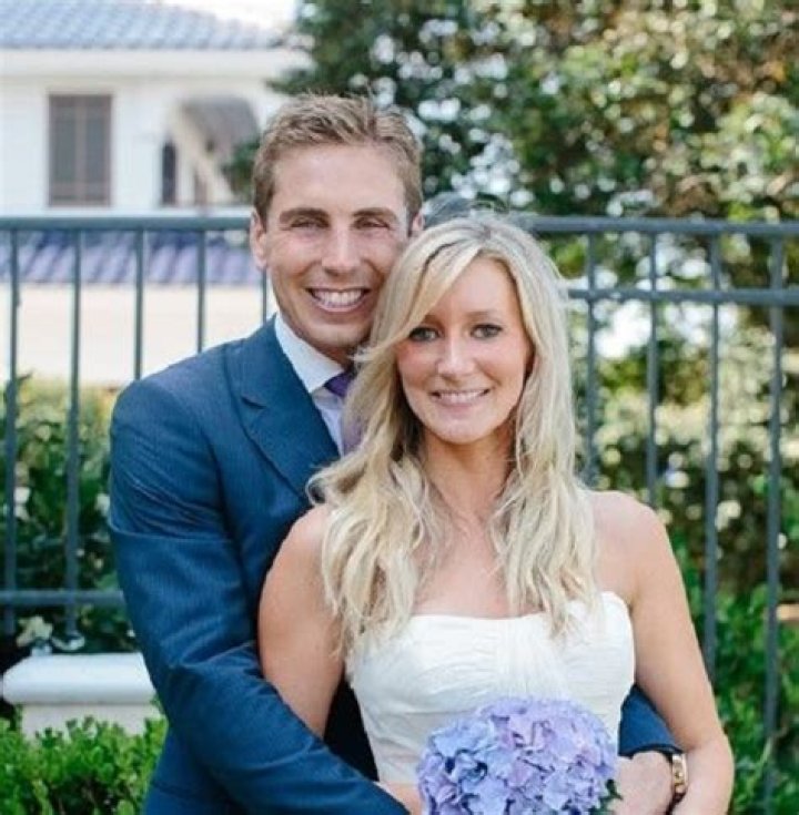Evan Washburn Bio, Age, Net Worth, Salary, CBS Sports, Wife & Son