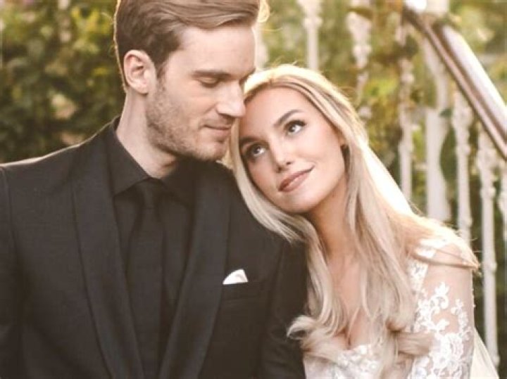 Felix Kjellberg aka PewDiePie Net worth; Who is his Girlfriend?