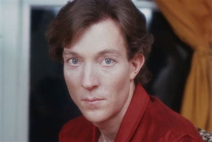 Fred Schneider Net Worth | Celebrity Net Worth