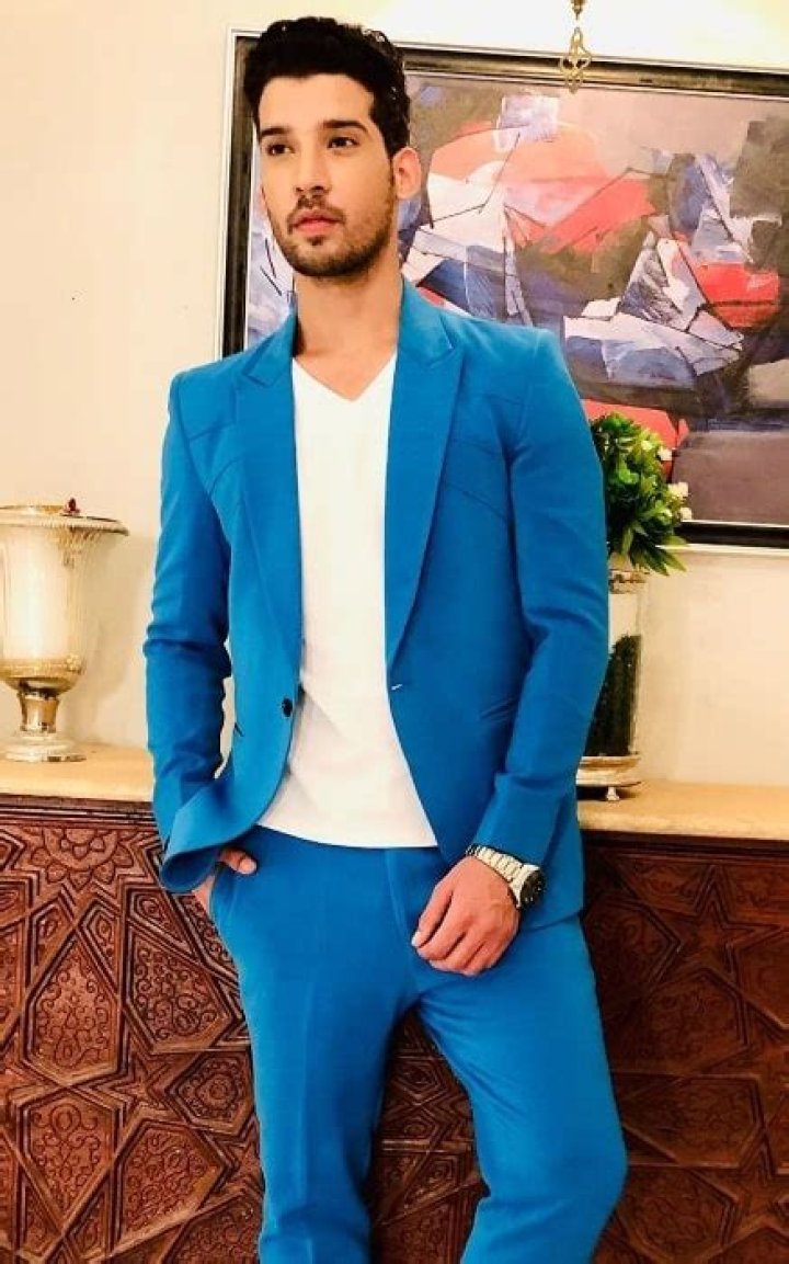 Gautam Vig Height, Weight, Age, Girlfriend, Family, Biography, Facts
