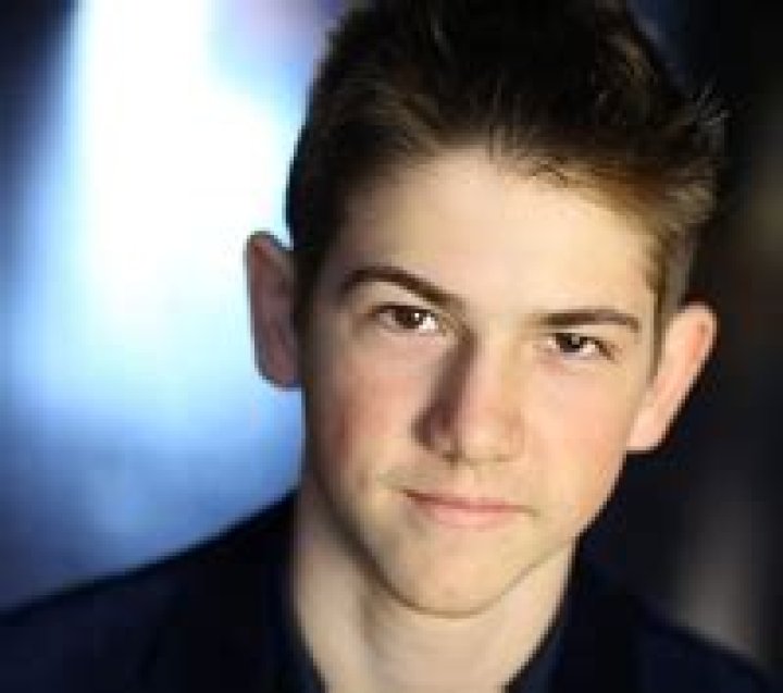 Hire Kelton DuMont For an Appearance at Events or Keynote Speaker Bookings.