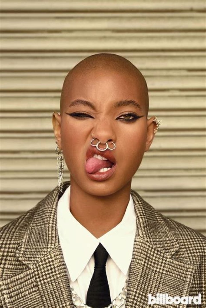 Hire Willow Smith for a Corporate Event or Performance Booking.