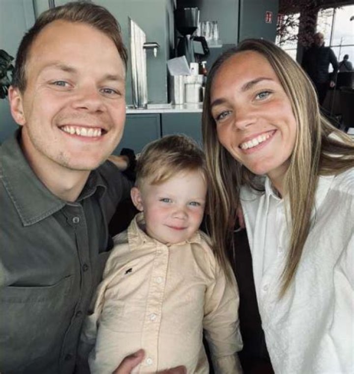 How much does Elin Rubensson Earn? Elin's Relationship, Affair, Wife, Married, Age, Family