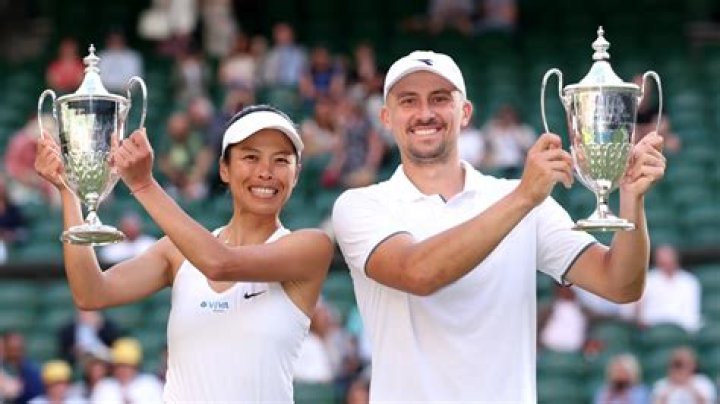 Hsieh Su-wei Tennis Career Earnings and Net worth (Affair, Boyfriend, Husband, Age, Siblings)