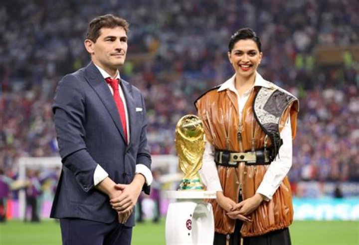 Iker Casillas Net Worth | Celebrity Net Worth
