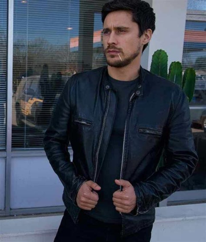Is Peter Gadiot Married to Wife or Dating to Girlfriend? Know His Net Worth and Bio.