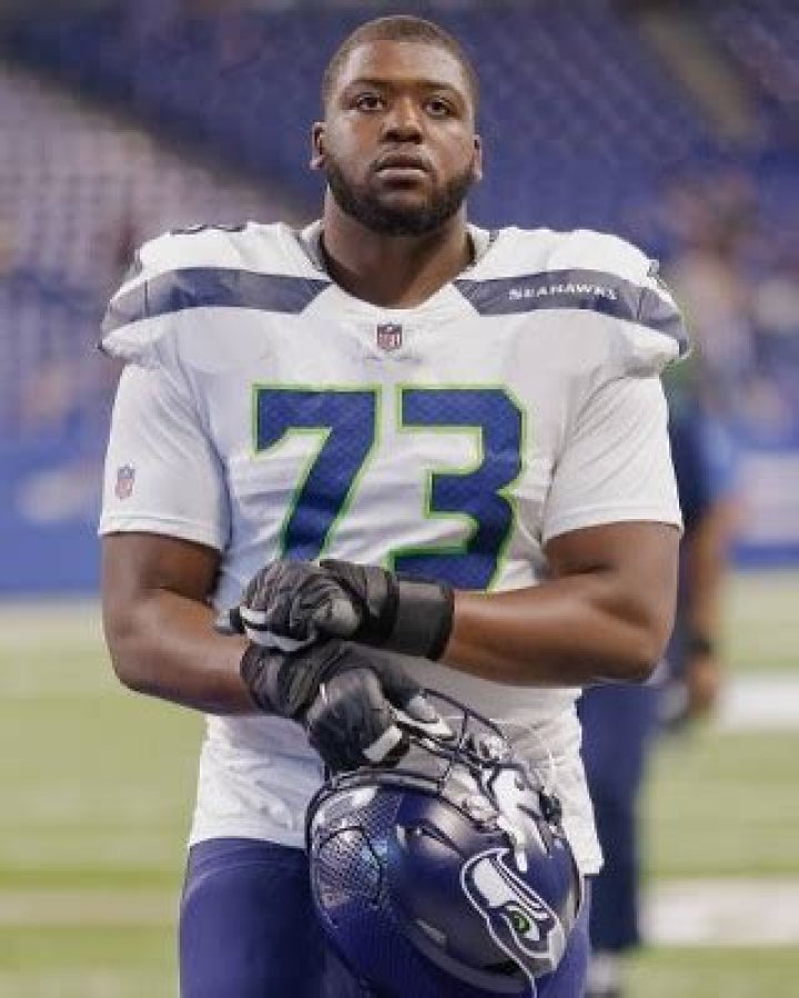 Jamarco Jones Bio, Age, Net Worth, Salary, Contract, NFL Draft & Stats: Is He Dating?