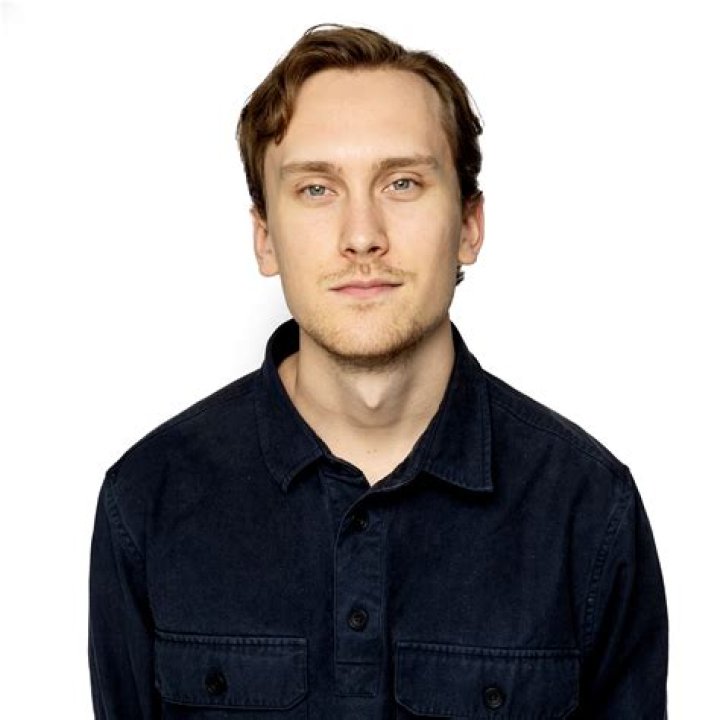 Joel Eriksson Ek Biography-salary, net worth, married, relationship, wife, girlfriend, contract, stats, age, family, nationality, earnings