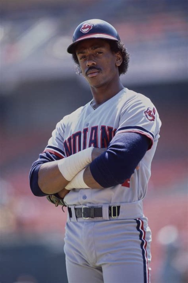 Julio Franco Net Worth & Salary As Of 2020; Is Julio Franco Married? Know His Personal Life, Family, Children, Wife, Age, Height