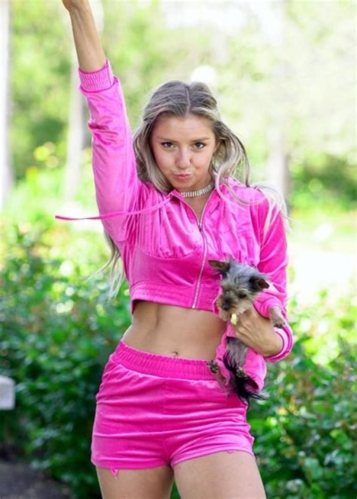 Kayla Bundy Height, Weight, Age, Boyfriend, Family