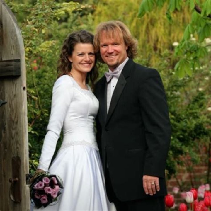 Kody Clemens Net Worth In 2020; Clemens' Married Life, Wife, Family, Relationship, Age, Salary