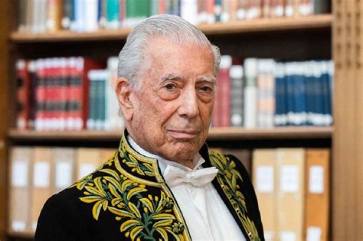 Mario Vargas Llosa - Bio, Age, net worth, Wiki, Facts and Family