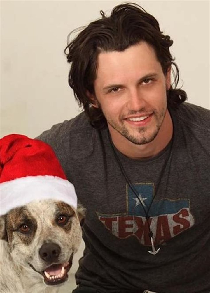 Nathan Parsons Height, Weight, Age, Girlfriend, Family, Facts, Biography