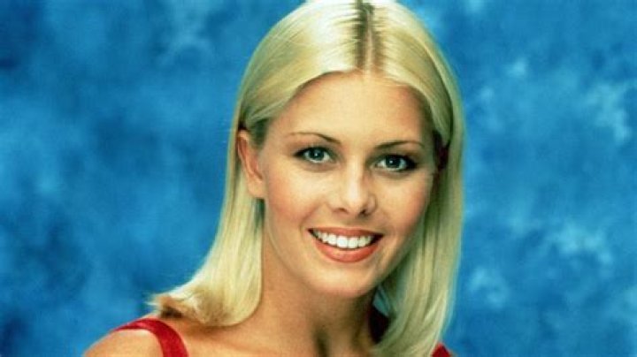 Nicole Eggert Regrets Getting Breast Implants at 18 for "Baywatch"