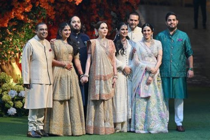 Nita Ambani Height, Weight, Age, Spouse, Family, Facts, Biography