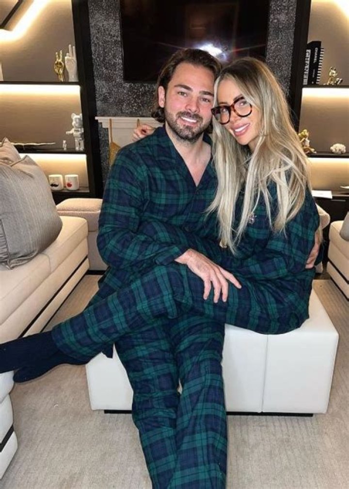 Olivia Attwood Height, Weight, Age, Facts, Boyfriend, Biography