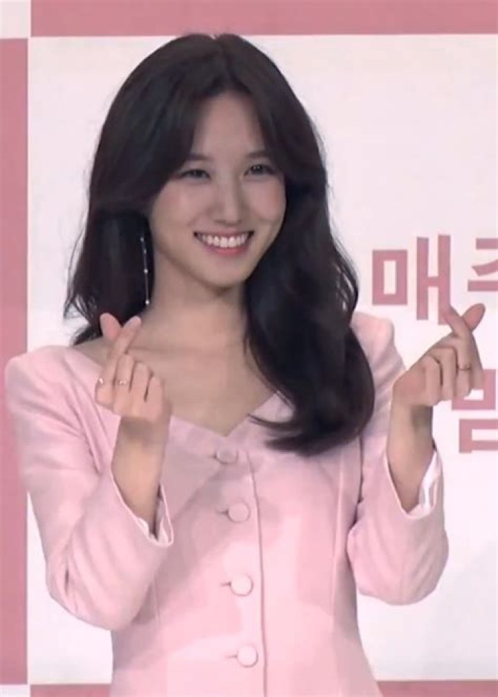 Park Eun-bin Height, Weight, Age, Family, Biography, Facts