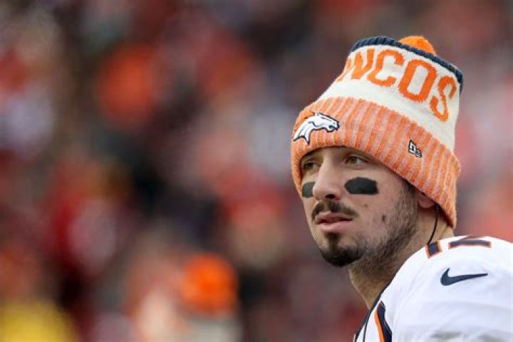 Paxton Lynch Bio - wiki, stats, draft, salary, net worth, height, weight