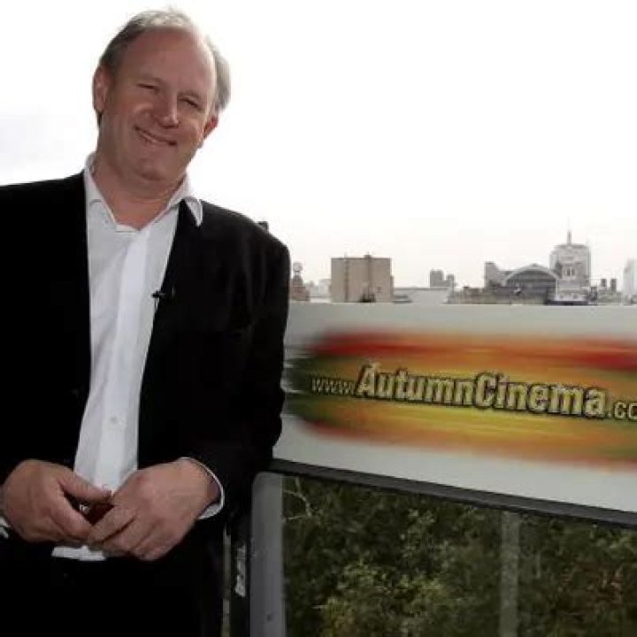 Peter Davison Net Worth | Celebrity Net Worth