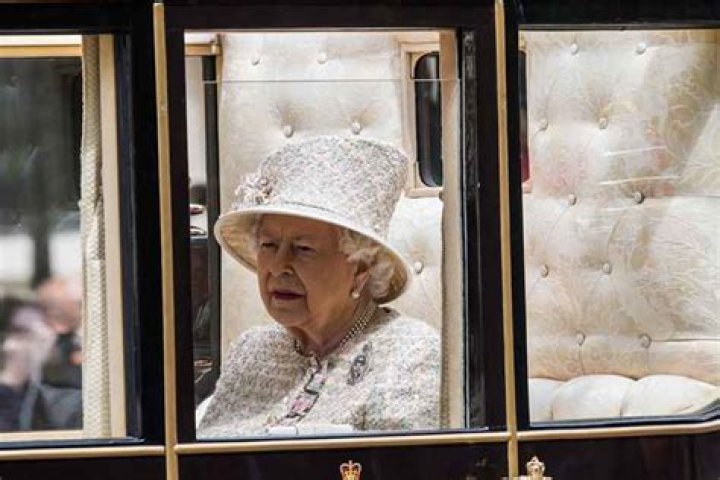Queen Elizabeth Just Turned Down This Award: "Find a More Worthy Recipient"