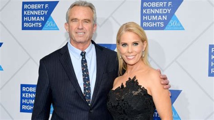 Robert F. Kennedy, Jr. Height, Weight, Age, Spouse, Family, Biography