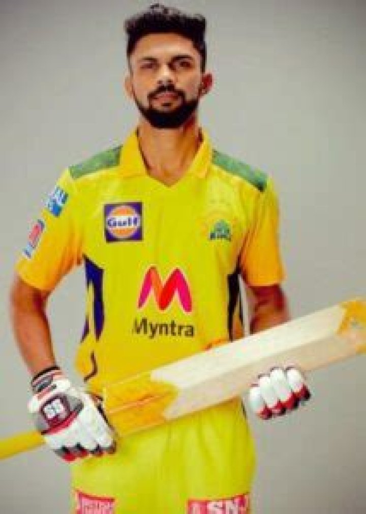 Ruturaj Gaikwad Height, Weight, Age, Family, Facts, Education, Biography