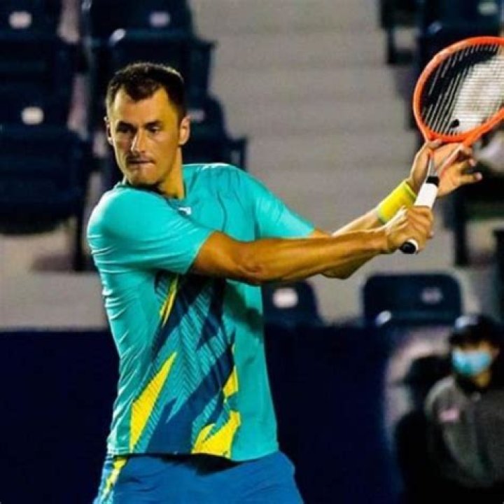 Sara Tomic Age, Height, Career Stats, Wiki, Salary, Parents, Brother, Net Worth, Boyfriend, Twitter, TikTok, and Instagram