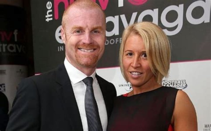 Sean Dyche's Wife, Jane Dyche's Biography, Parents, Net Worth, Salary, Contract, Children and Married Life