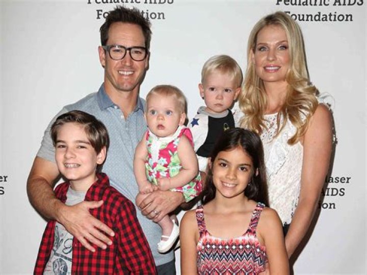 See Mark-Paul Gosselaar's 4 Kids Now