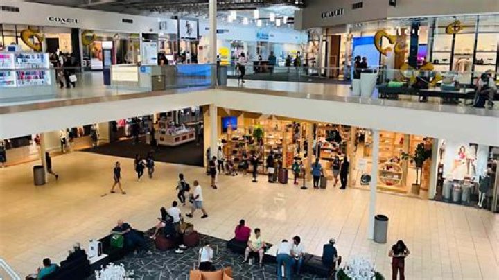 Shoppers Are Abandoning Macy's, New Data Shows—Here's Why