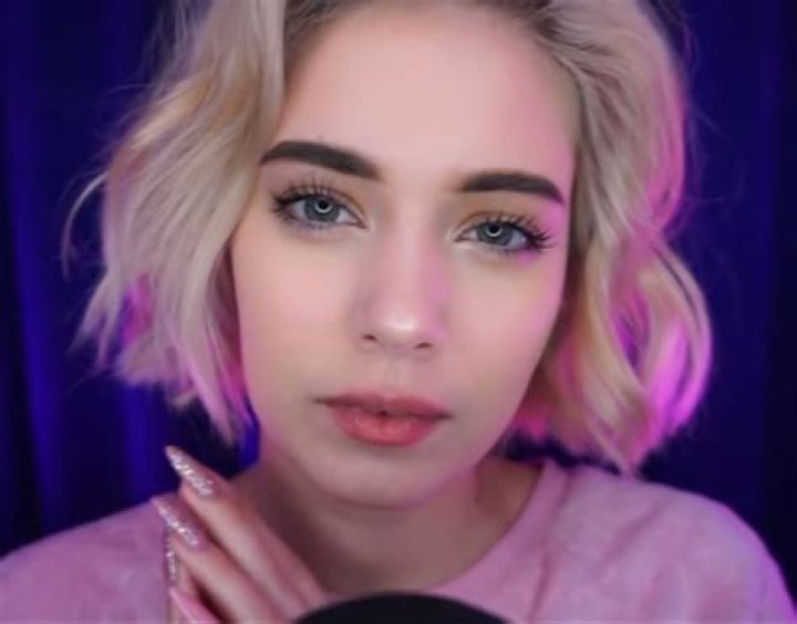Similar Youtubers to ASMR KittyKlaw